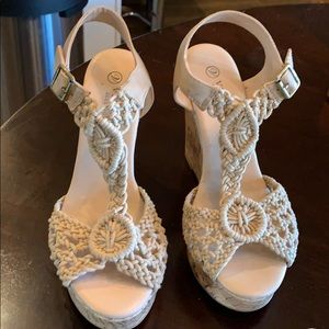 Wedge sandals